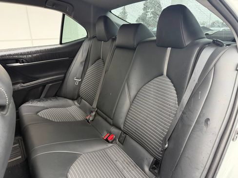 Used 2024 Toyota Camry SE FWD image 13
