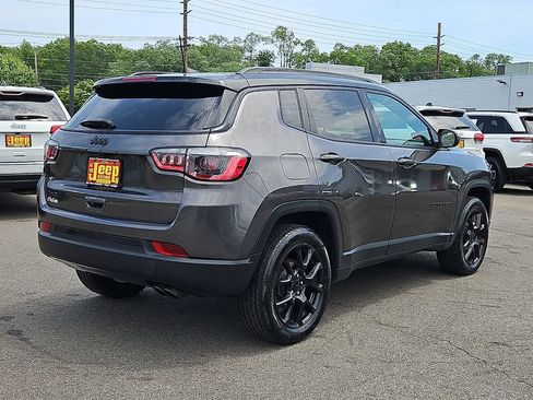 Certified 2022 Jeep Compass Latitude AWD/4WD image 7