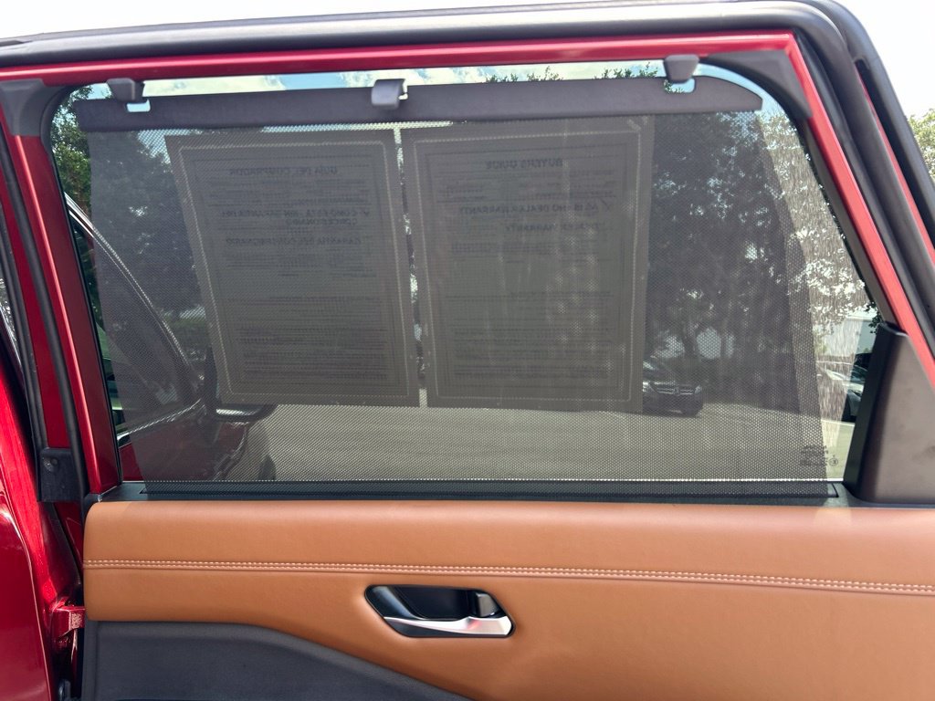 Certified 2025 Nissan Pathfinder Platinum w/ Cargo Package FWD image 49