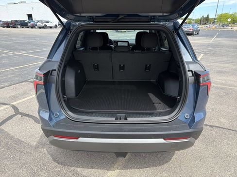 New 2026 Chevrolet Equinox LT w/ Safety and Technology Package FWD image 33