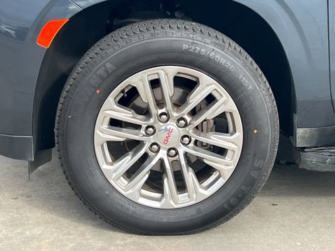 Used 2021 GMC Yukon XL SLT w/ SLT Luxury Plus Package image 27