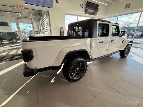 New 2026 Jeep Gladiator Mojave AWD/4WD image 7