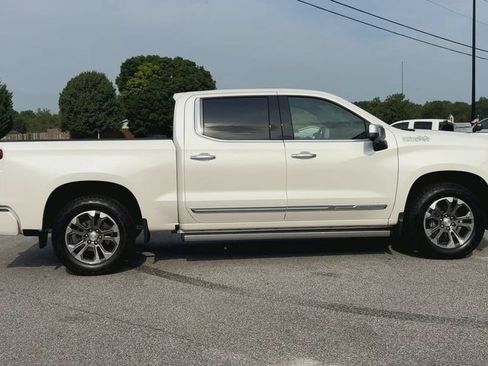 Certified 2024 Chevrolet Silverado 1500 High Country w/ Technology Package AWD/4WD image 9
