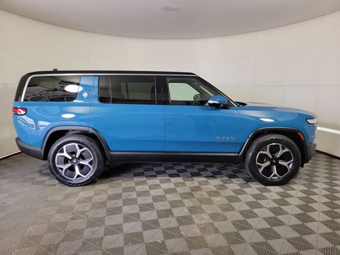 Used 2024 Rivian R1S Adventure AWD/4WD image 6