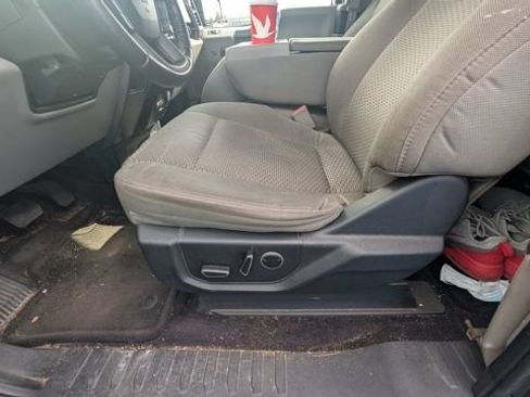 Used 2015 Ford F150 XLT w/ Equipment Group 302A Luxury AWD/4WD image 3