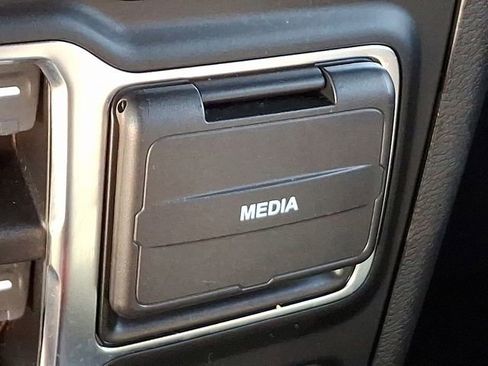 Used 2021 Jeep Wrangler Unlimited Rubicon image 29