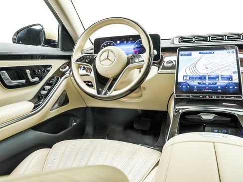 Used 2023 Mercedes-Benz S 500 4MATIC image 23