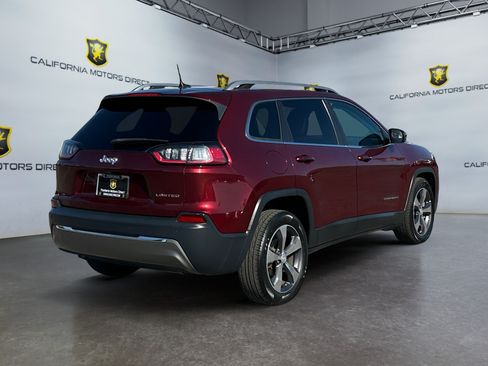 Used 2019 Jeep Cherokee Limited FWD image 5