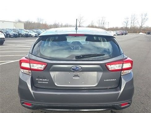 Used 2019 Subaru Impreza 2.0i image 5