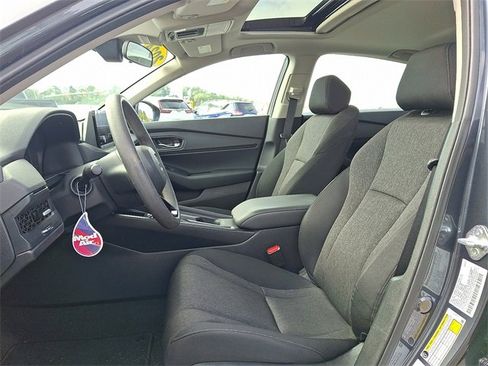 Certified 2024 Honda Accord EX image 9