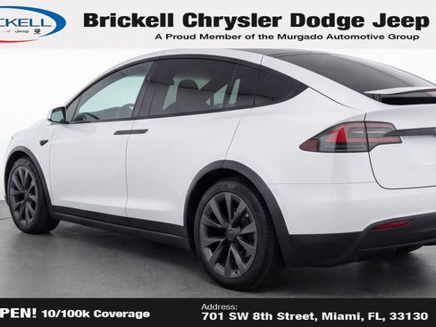 Used 2022 Tesla Model X Plaid image 19