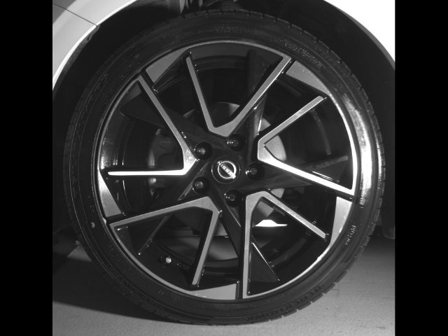 Used 2025 Nissan Sentra SR FWD image 11