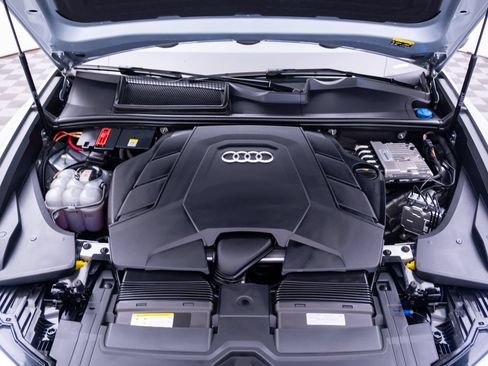 Used 2023 Audi Q8 Premium w/ Convenience Package AWD/4WD image 36
