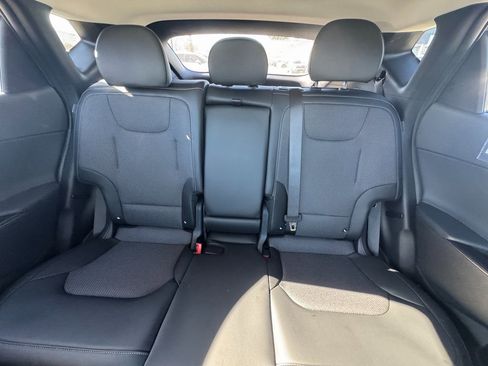 Used 2025 Kia EV6 Light w/ Light LR Technology Package image 15