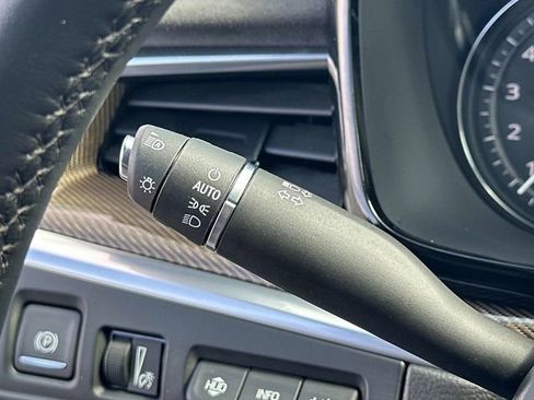 Certified 2023 Cadillac XT5 Sportv w/ Platinum Package image 9