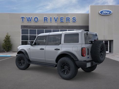 New 2026 Ford Bronco Outer Banks w/ Sasquatch Package AWD/4WD image 4