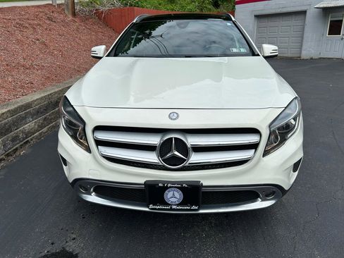Used 2017 Mercedes-Benz GLA 250 4MATIC w/ Premium Package image 7
