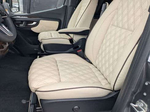 Used 2024 Mercedes-Benz Sprinter 3500 image 14
