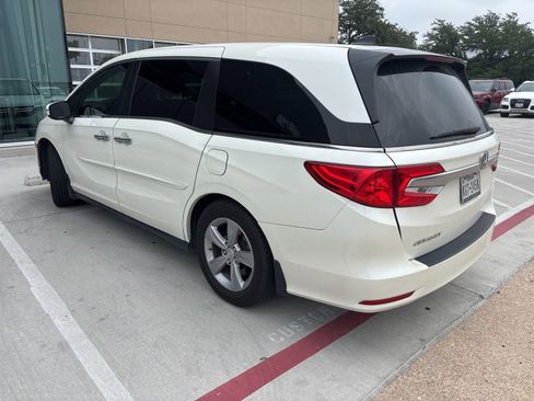 Used 2018 Honda Odyssey EX-L image 10