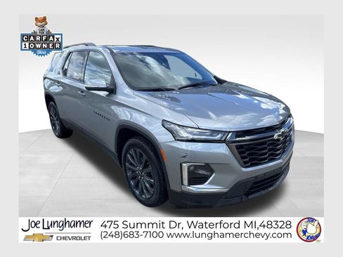 Used 2023 Chevrolet Traverse RS AWD/4WD image 1
