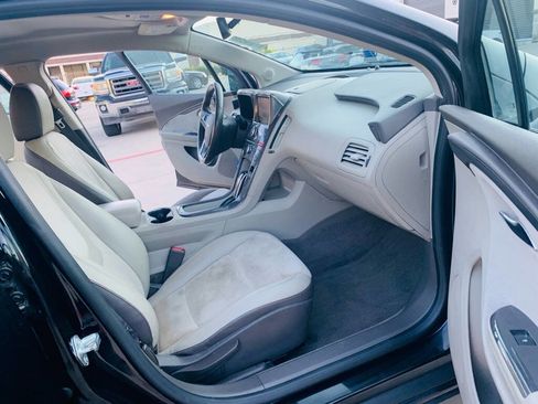 Used 2014 Chevrolet Volt Premium w/ Premium Trim Package image 22