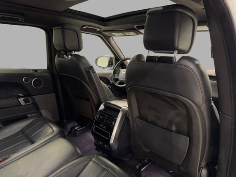 Used 2018 Land Rover Range Rover Sport HSE image 36