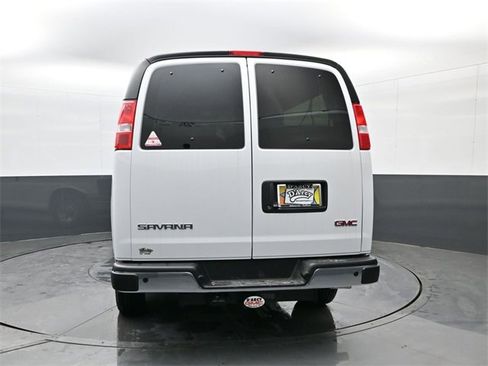 New 2025 GMC Savana 3500 LT w/ LT Preferred Equipment Group image 6