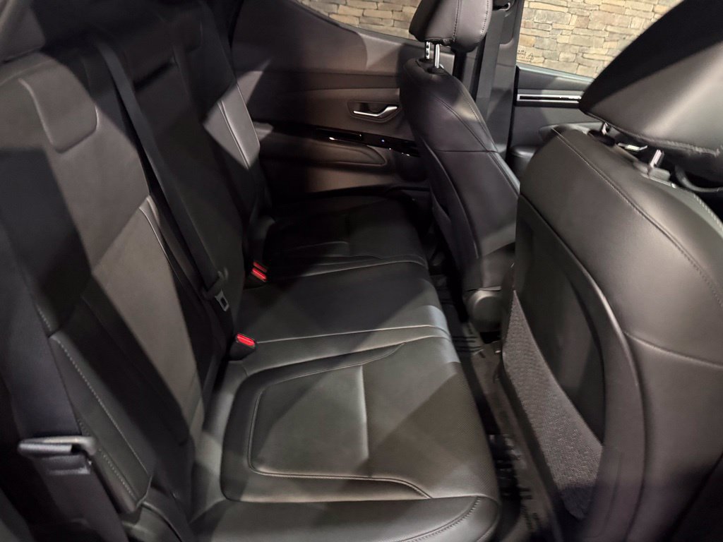Used 2022 Hyundai Santa Cruz Limited AWD/4WD image 34