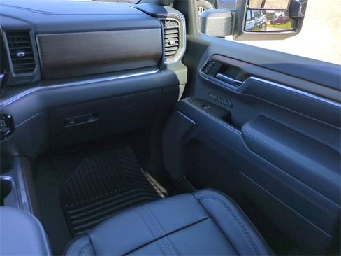 Used 2024 Chevrolet Silverado 1500 High Country w/ Max Trailering Package image 17