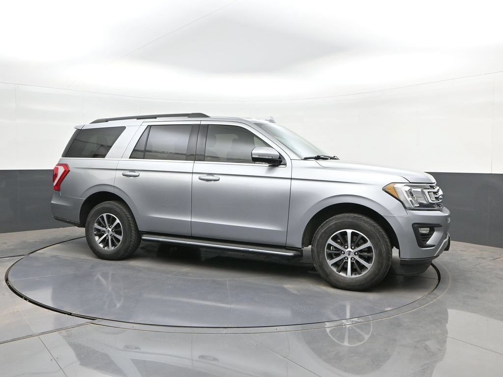 Used 2020 Ford Expedition XLT w/ Equipment Group 202A RWD image 17