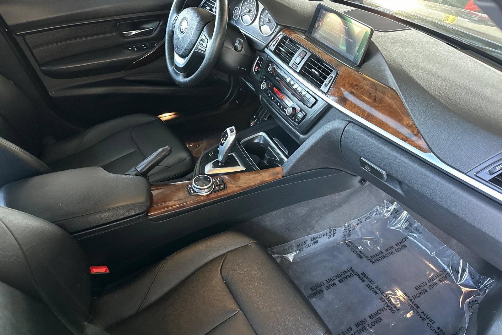Used 2015 BMW 335i xDrive Sedan AWD/4WD image 16