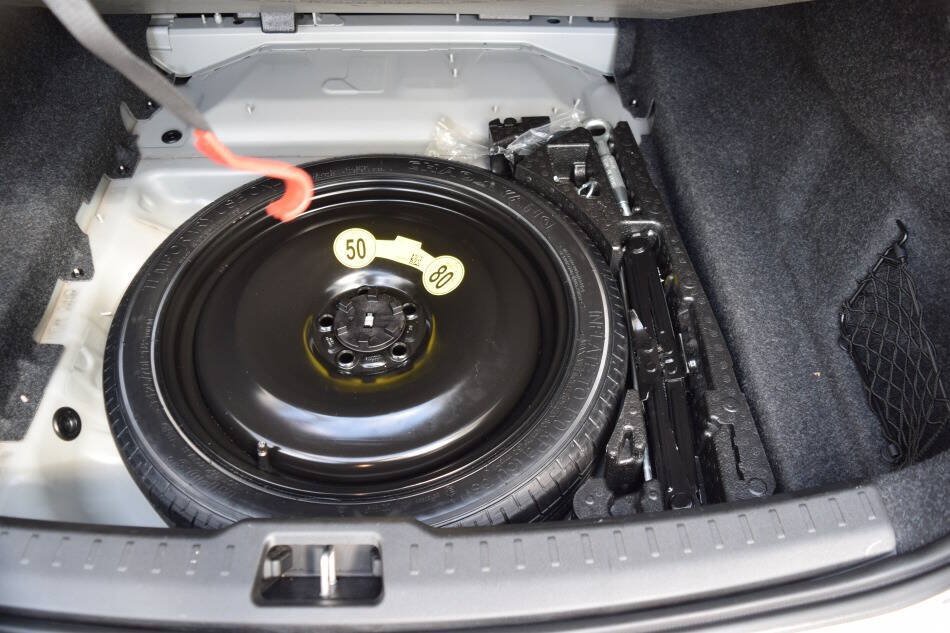 Used 2019 Volvo S60 T5 Momentum w/ Multimedia Package FWD image 79