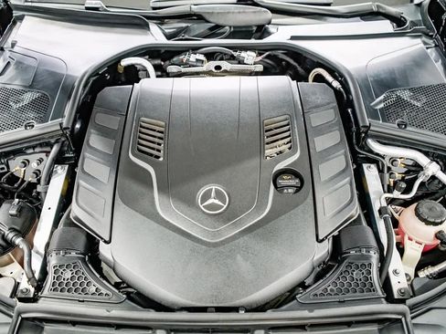 Used 2023 Mercedes-Benz S 580 4MATIC Sedan image 28