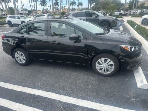 Certified 2023 Nissan Versa S w/ Trunk Package FWD image 1
