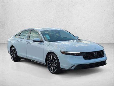 New 2026 Honda Accord Touring image 7
