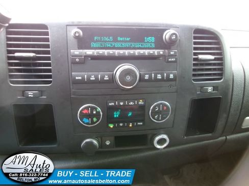 Used 2008 Chevrolet Silverado 2500 LT w/ 2LT Convenience Package RWD image 13