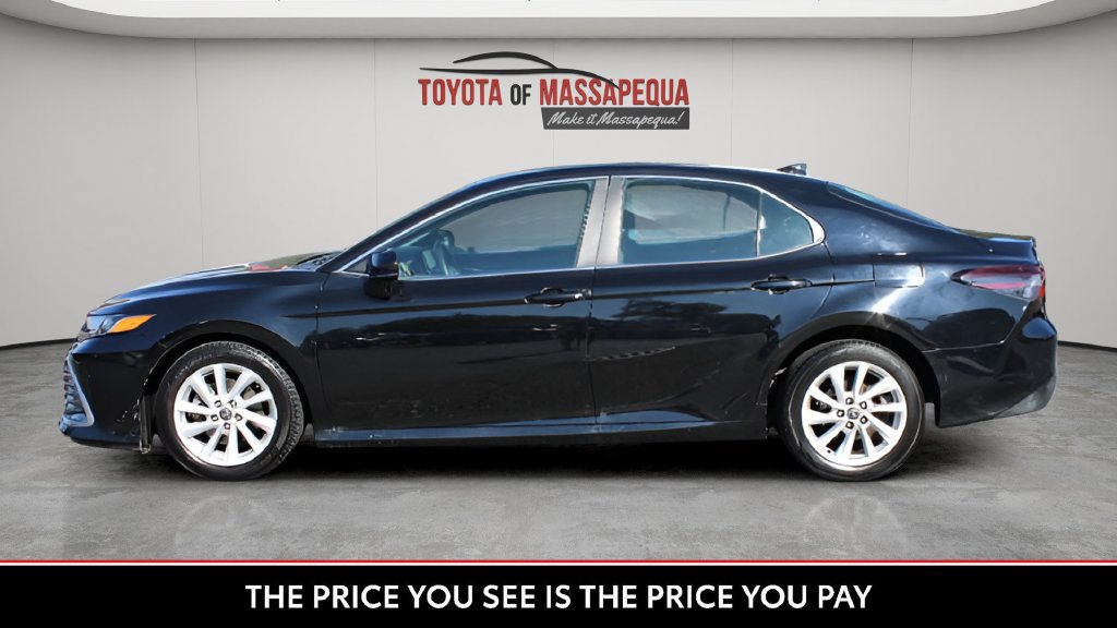 Used 2022 Toyota Camry LE AWD/4WD image 28