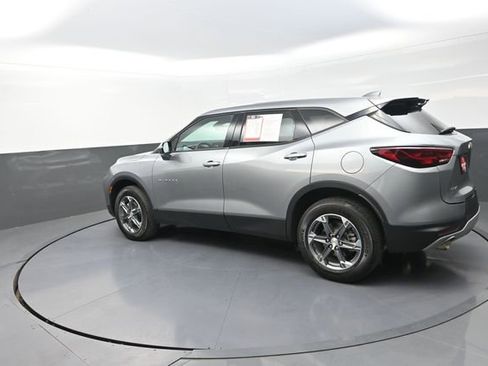 Used 2025 Chevrolet Blazer LT FWD image 60