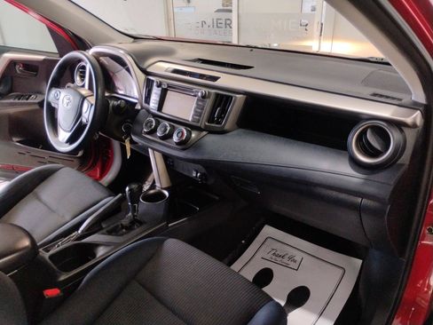 Used 2015 Toyota RAV4 LE FWD image 81