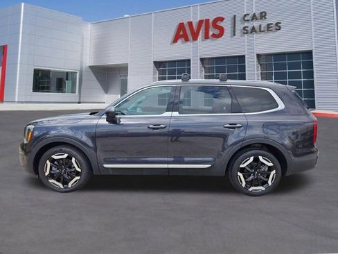 Used 2025 Kia Telluride S AWD/4WD image 11