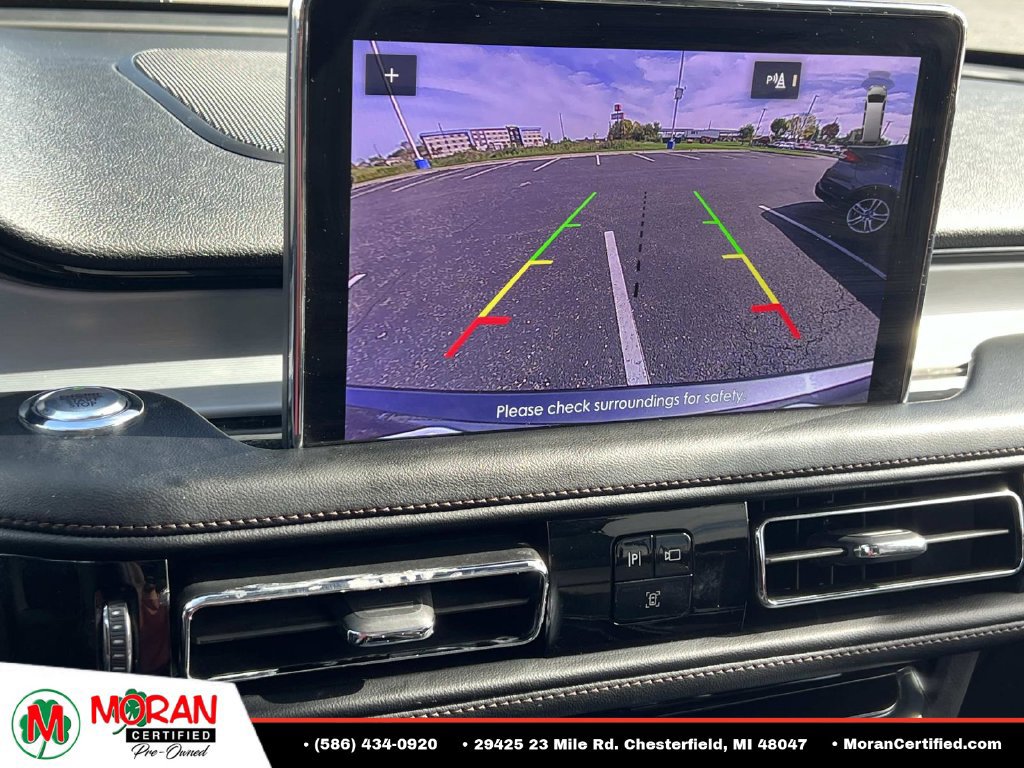 Used 2023 Lincoln Aviator AWD w/ Premium Package image 25