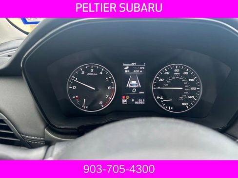 Used 2025 Subaru Outback Premium image 8