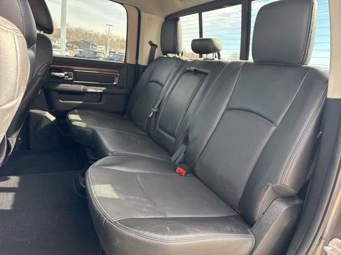 Used 2014 RAM 1500 Laramie w/ Convenience Group image 12