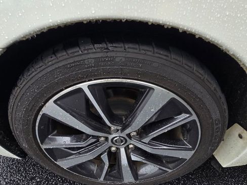 Used 2019 Nissan Maxima 3.5 S w/ Floor Mat Group FWD image 11