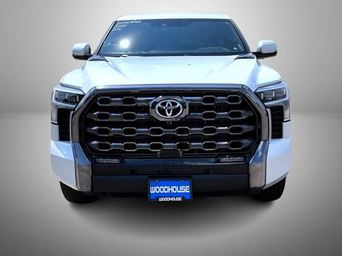 Used 2024 Toyota Tundra Platinum AWD/4WD image 2