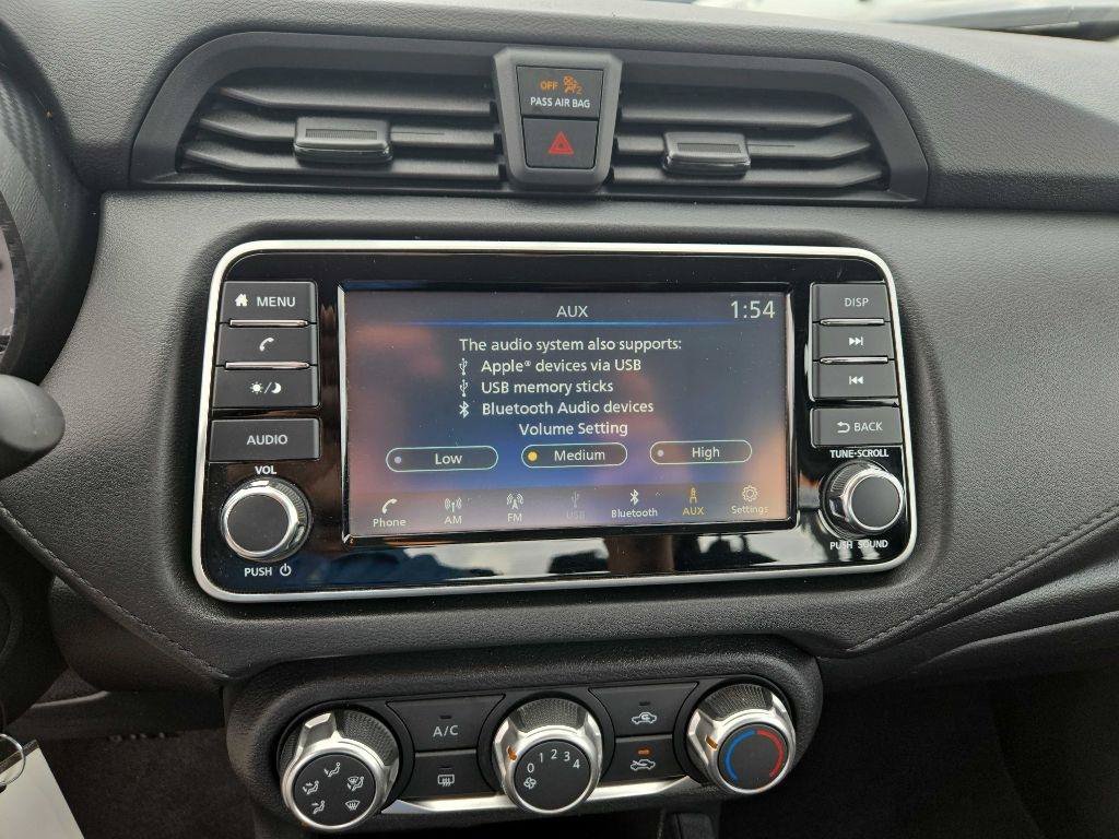 Used 2023 Nissan Versa S w/ S Plus Package FWD image 12