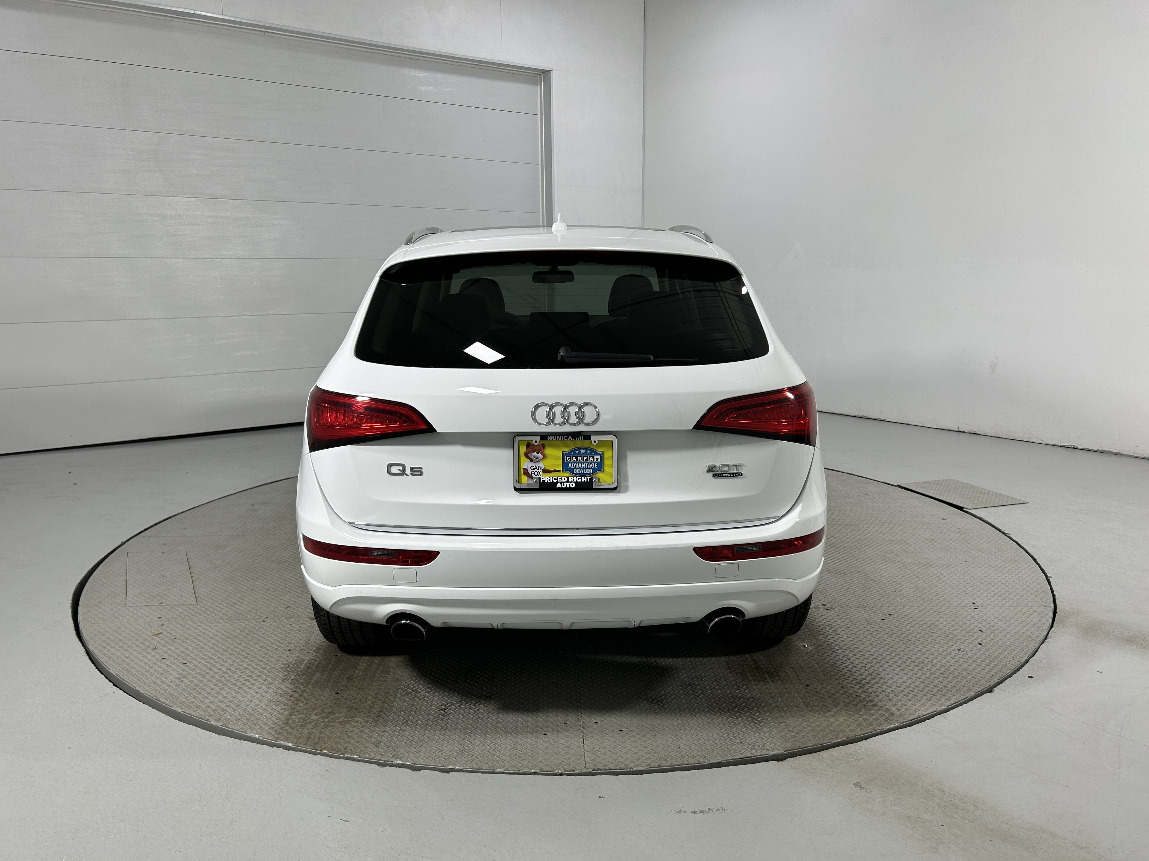 Used 2017 Audi Q5 2.0T Premium AWD/4WD image 31