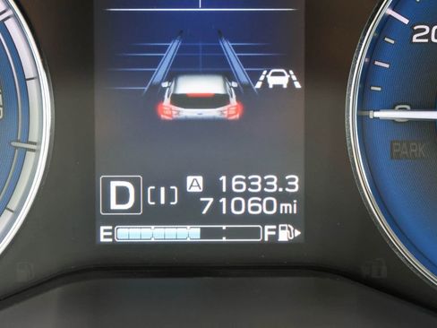 Used 2021 Subaru Crosstrek Hybrid w/ Moonroof Package w/Navigation image 31