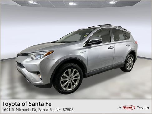 Used 2018 Toyota RAV4 Limited image 1