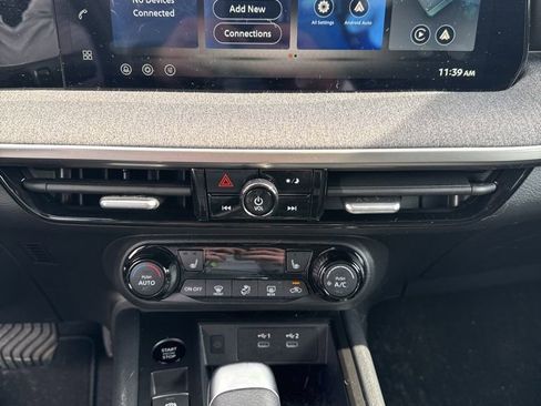 Used 2026 Nissan Kicks SV w/ Cold Weather Package image 9